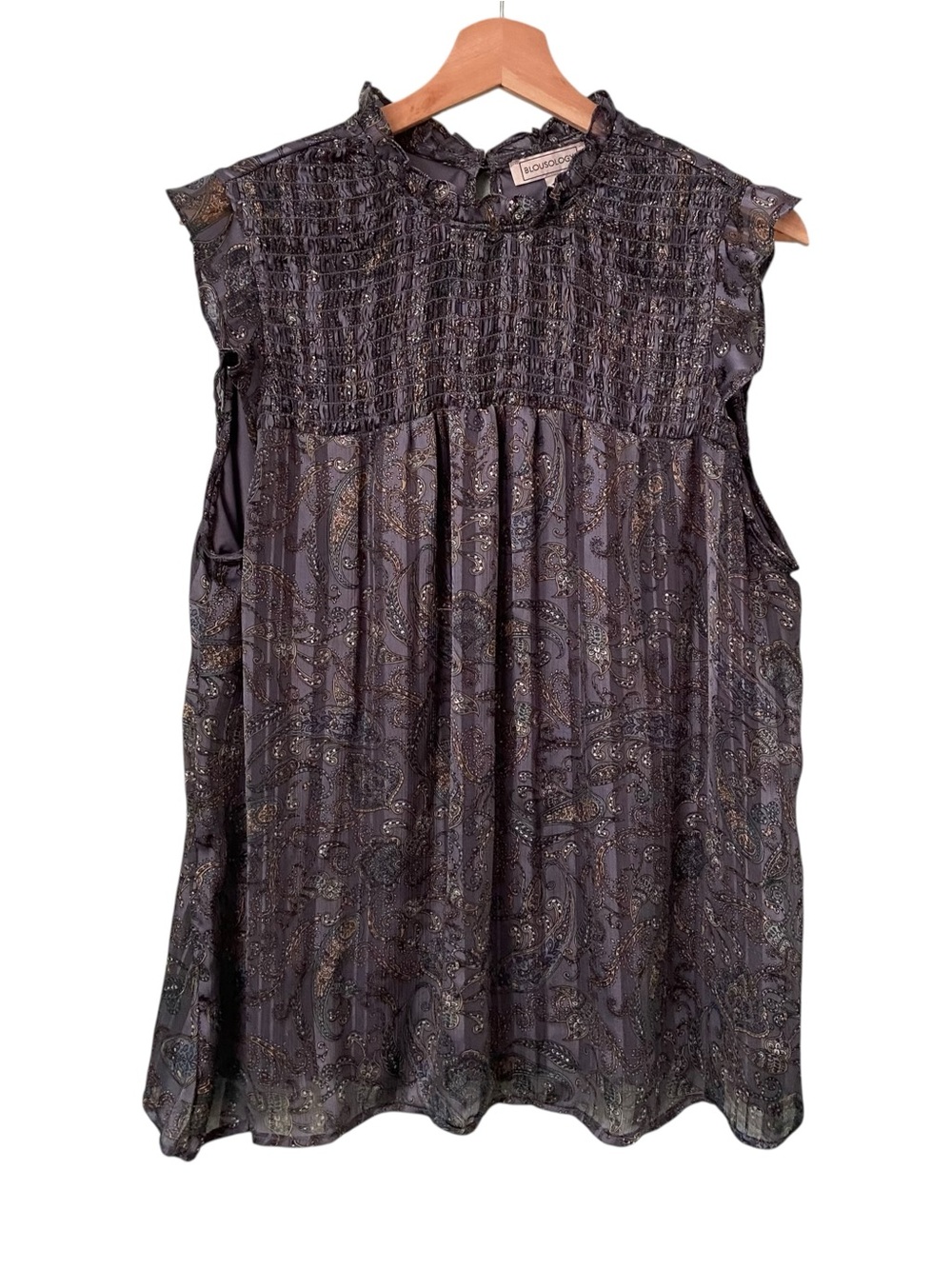 Blousology Sleeveless Smocked Neck Paisley Blouse Metallic Accents in Size 1X